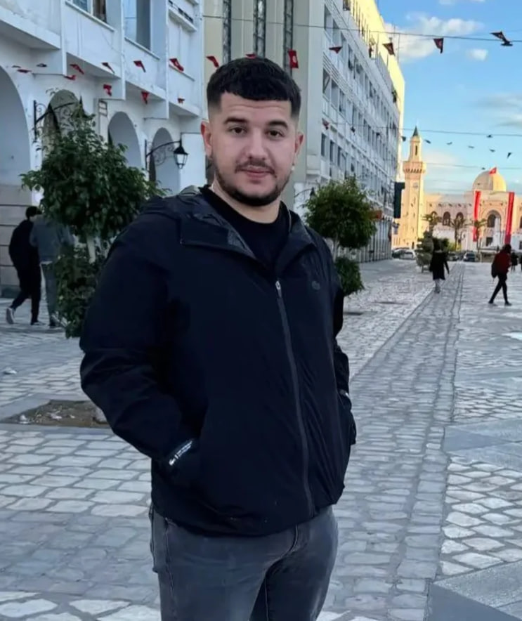 Gmk Mpav Xc A A H O Ej