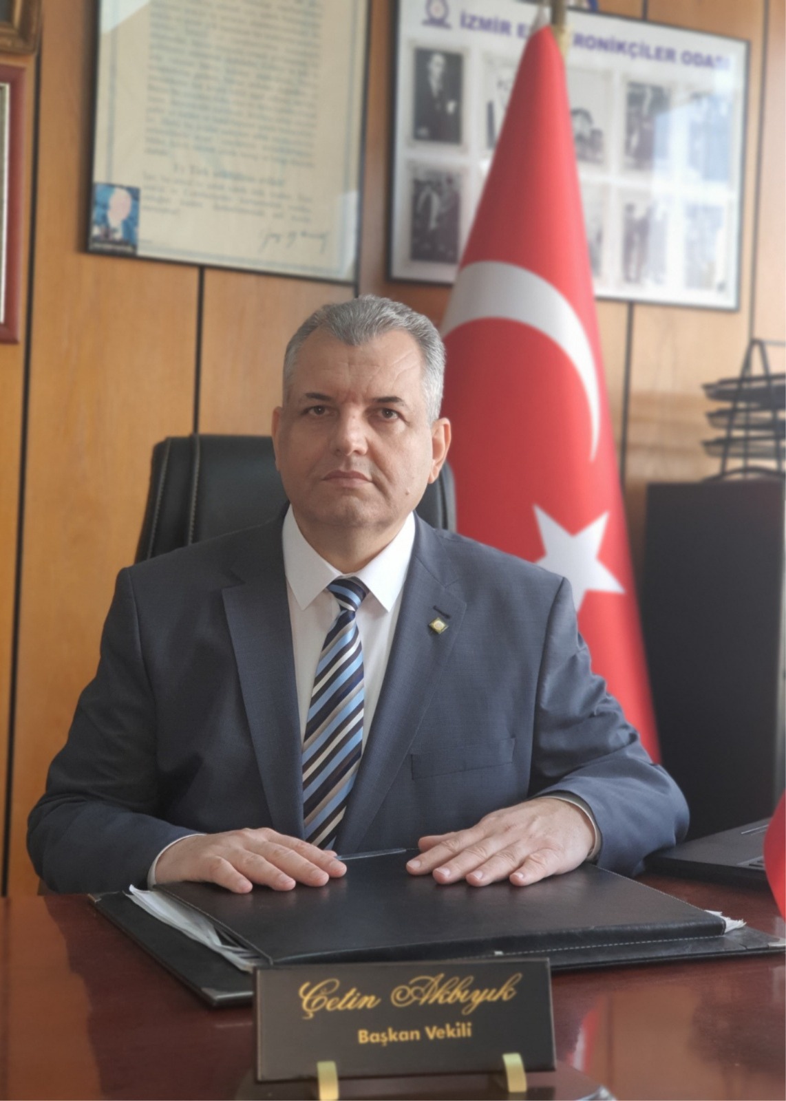 Izelkoda Yeni Donem Sinyali Cetin Akbiyik Baskanliga Aday (1)