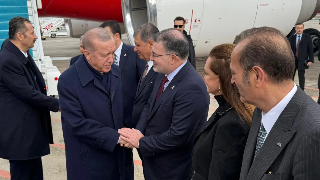 Recep Tayyip Erdogan Izmirde Karsilandi Cemil Tugay Detayi One Cikti