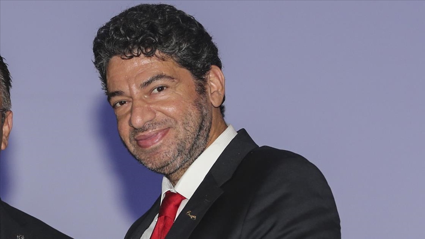 Thumbs B C 802De281B807A77B1614D928B726Ebd1