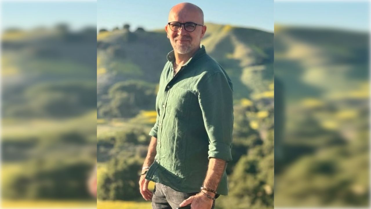 Yonetmen Ahmet Zafer Demirci Kimdir