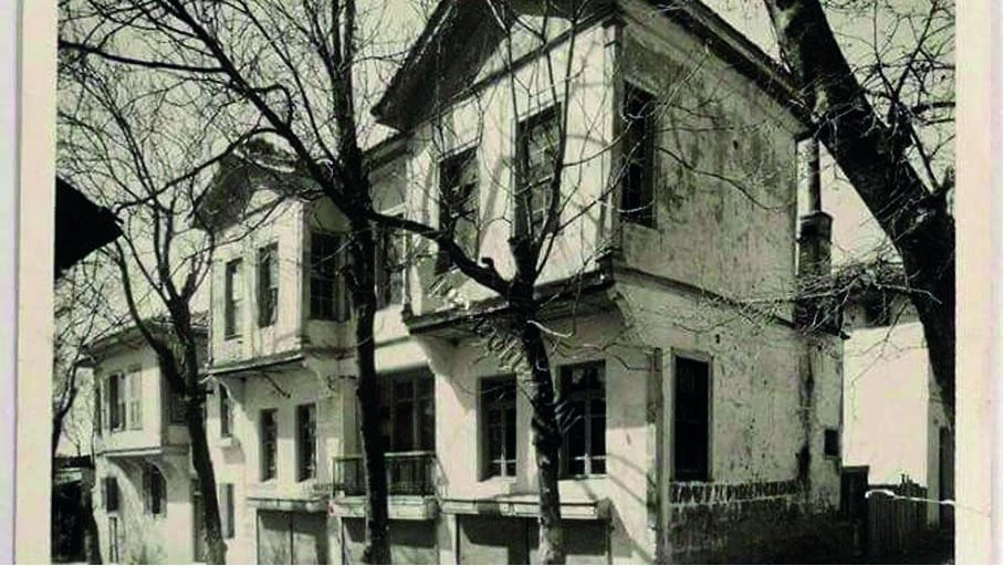 Ataturkun Soyagaci Ve Az Bilinen Kareleri Ilk Kez Bu Albumde (1)