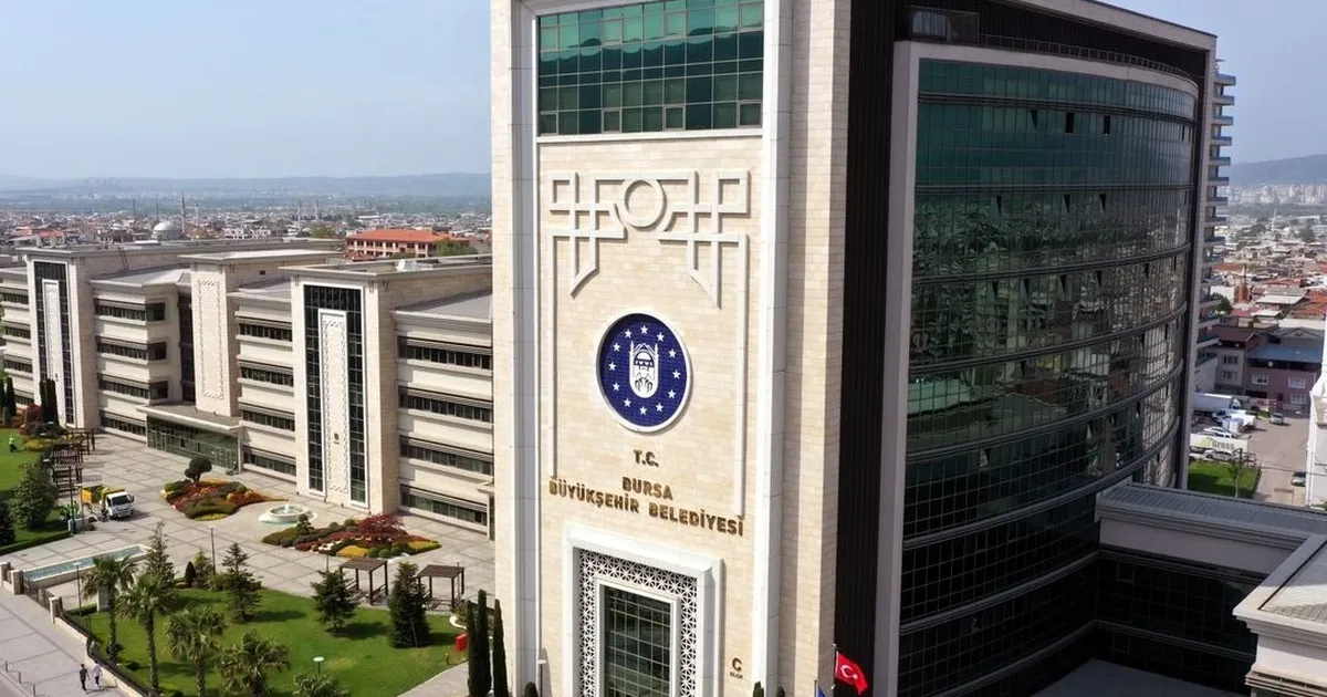 Bursa Buyuksehir Belediyesi Daire Baskani Safak Baba Palanin Aci Gunu Annesini Kaybetti