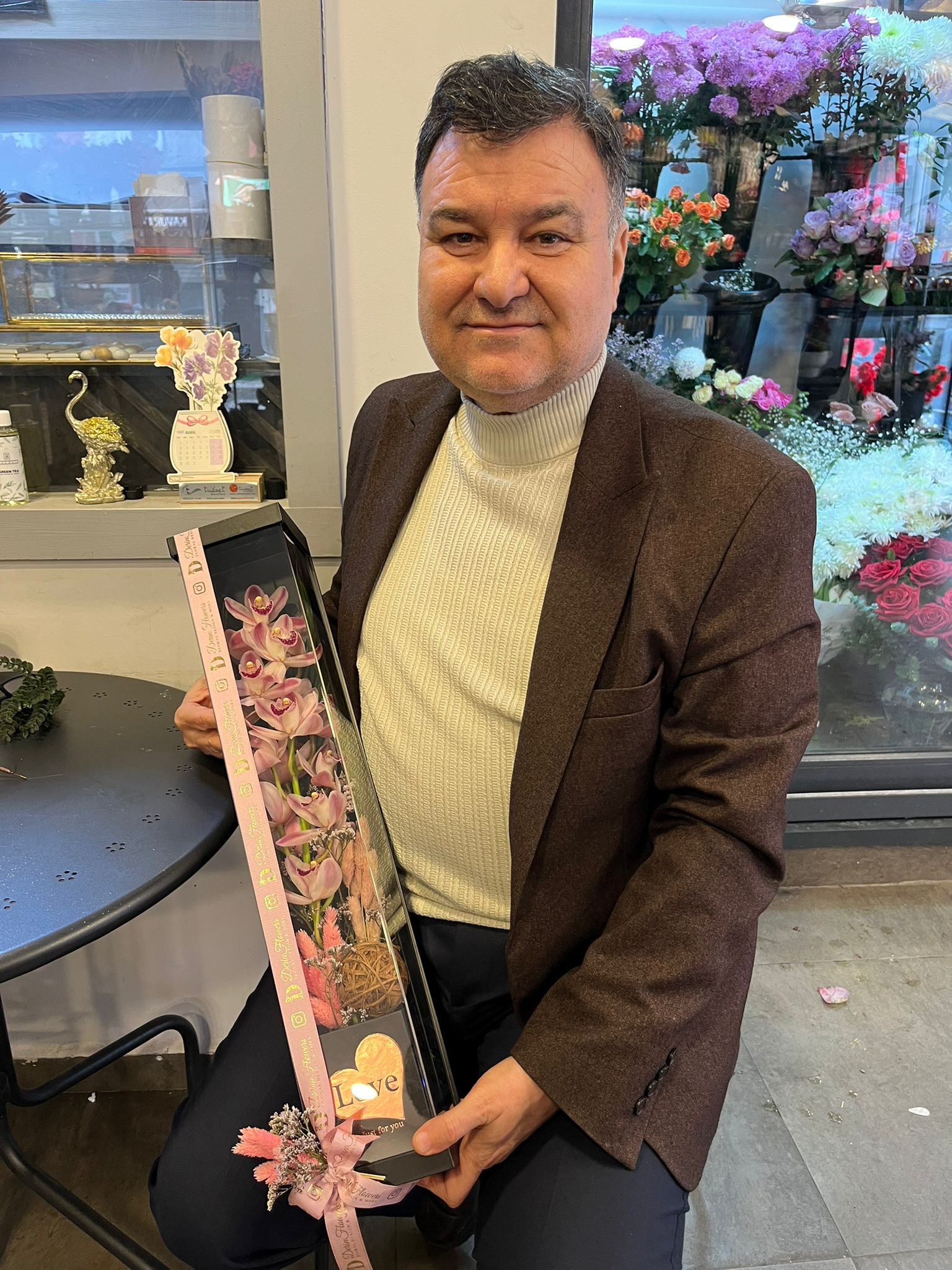 Cicekciler Odasindan Sevgililer Gunu Oncesi Uyari Vampir Sitelerden Uzak Durun-1