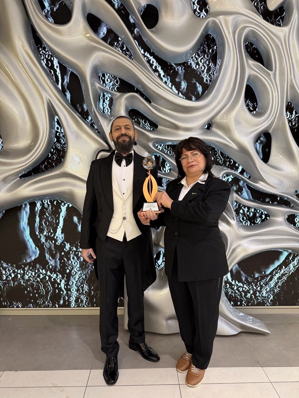 Akif Manafa Yilin Baris Insani Odulu Verildi (1)