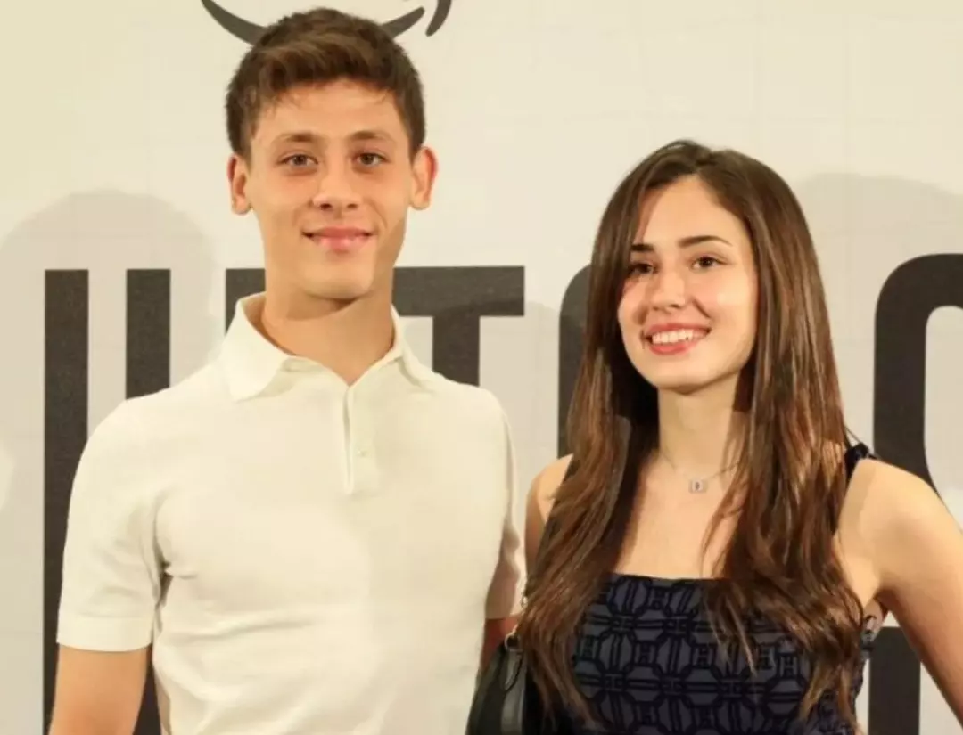 Arda Gulerin Sevgilisi Duru Nayman Basketbolcu Mu Hangi Takimda Oyunuyor-1