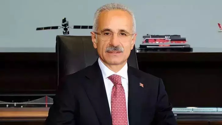 Hava Sahalari Kapandi Ucuslar Iptal Edildi Bakan Uraloglu Son Durumu Acikladi