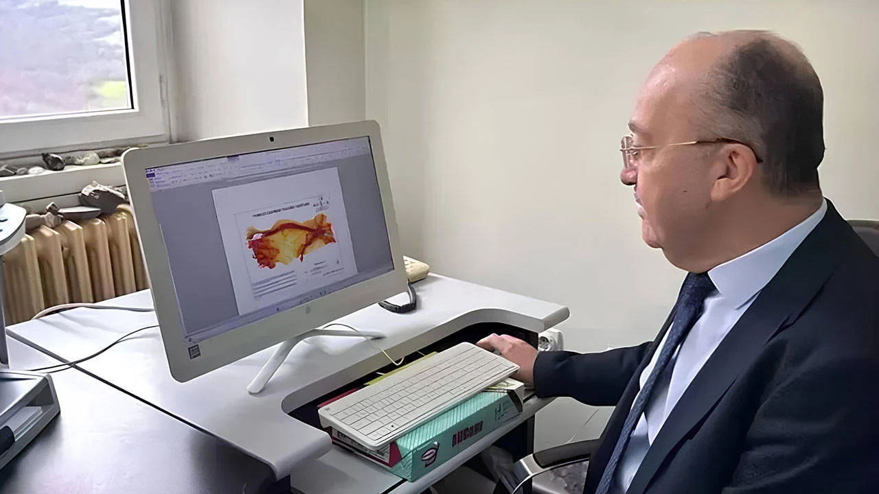 Prof. Dr. Halil İbrahim Zeybek