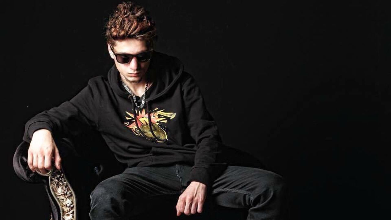 Yalcinay Yildiz Kimdir Nereli Kac Yasinda Ne Is Yapar