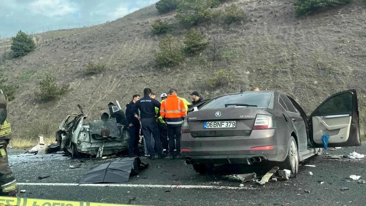 Ankarada Katliam Gibi Kaza Cok Sayida Olu Var-1