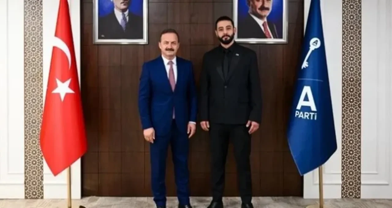 Sef Mehmet Yalcinkayanin Oglu Emre Yalcinkaya Kimdir Meslegi Ne (1)-1