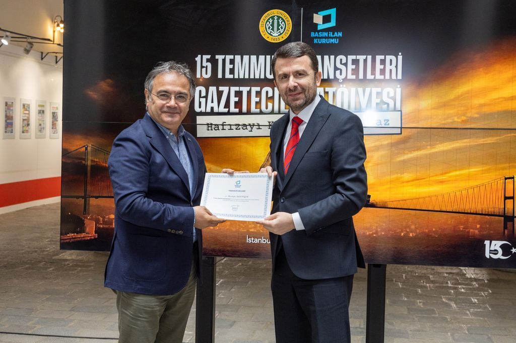 15 Temmuz Mansetleri Atolyesi Istanbulda Tamamlandi