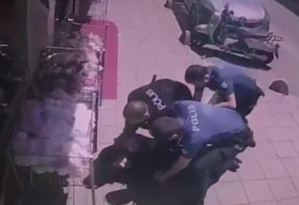 2 Polisimizi Sehit Eden Saldirganin Yakalanma Ani Ortaya Cikti