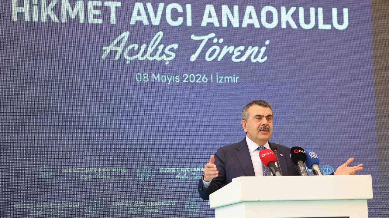 Izmirde Bayrakli Hikmet Avci Anaokulu Hizmete Acildi (1)