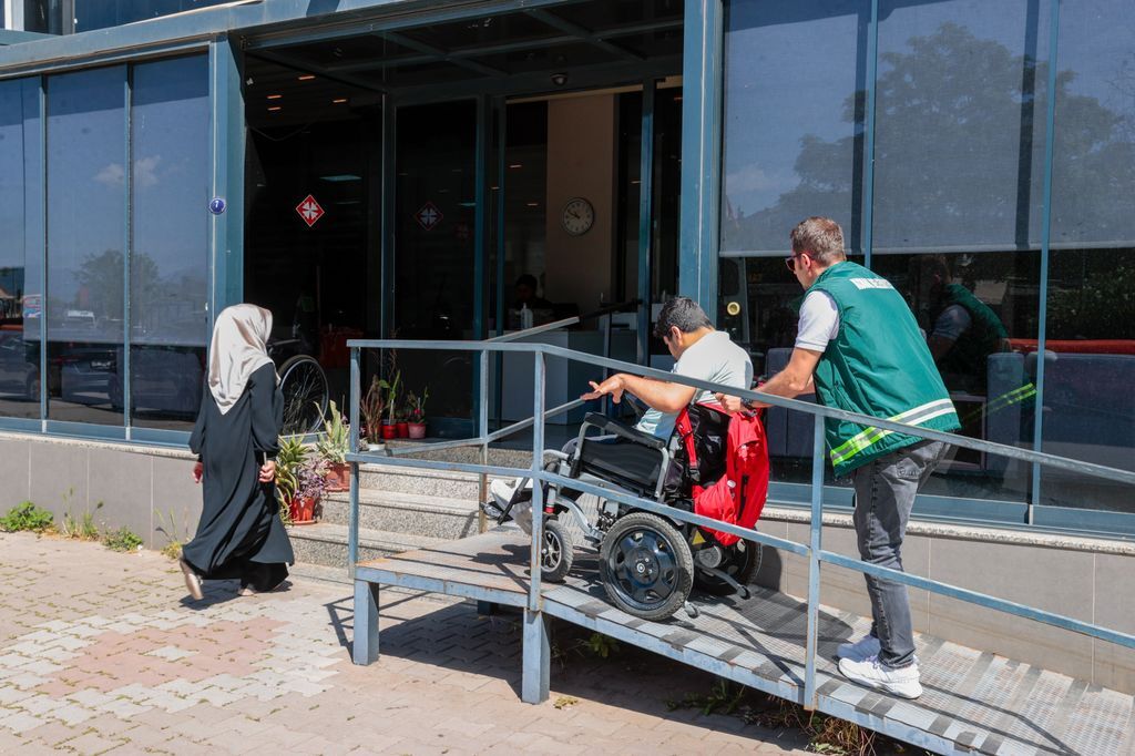 Konaktan Engelli Bireylere Engelsiz Destek (2)