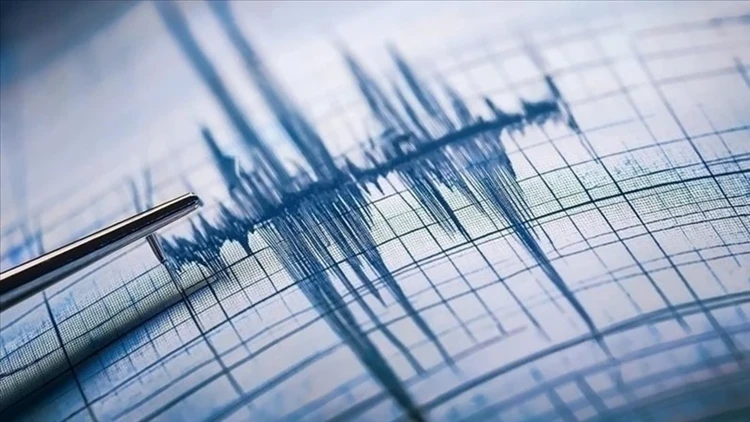 Afad Duyurdu 46 Buyuklugundeki Deprem Cevre Illerde De Hissedildi