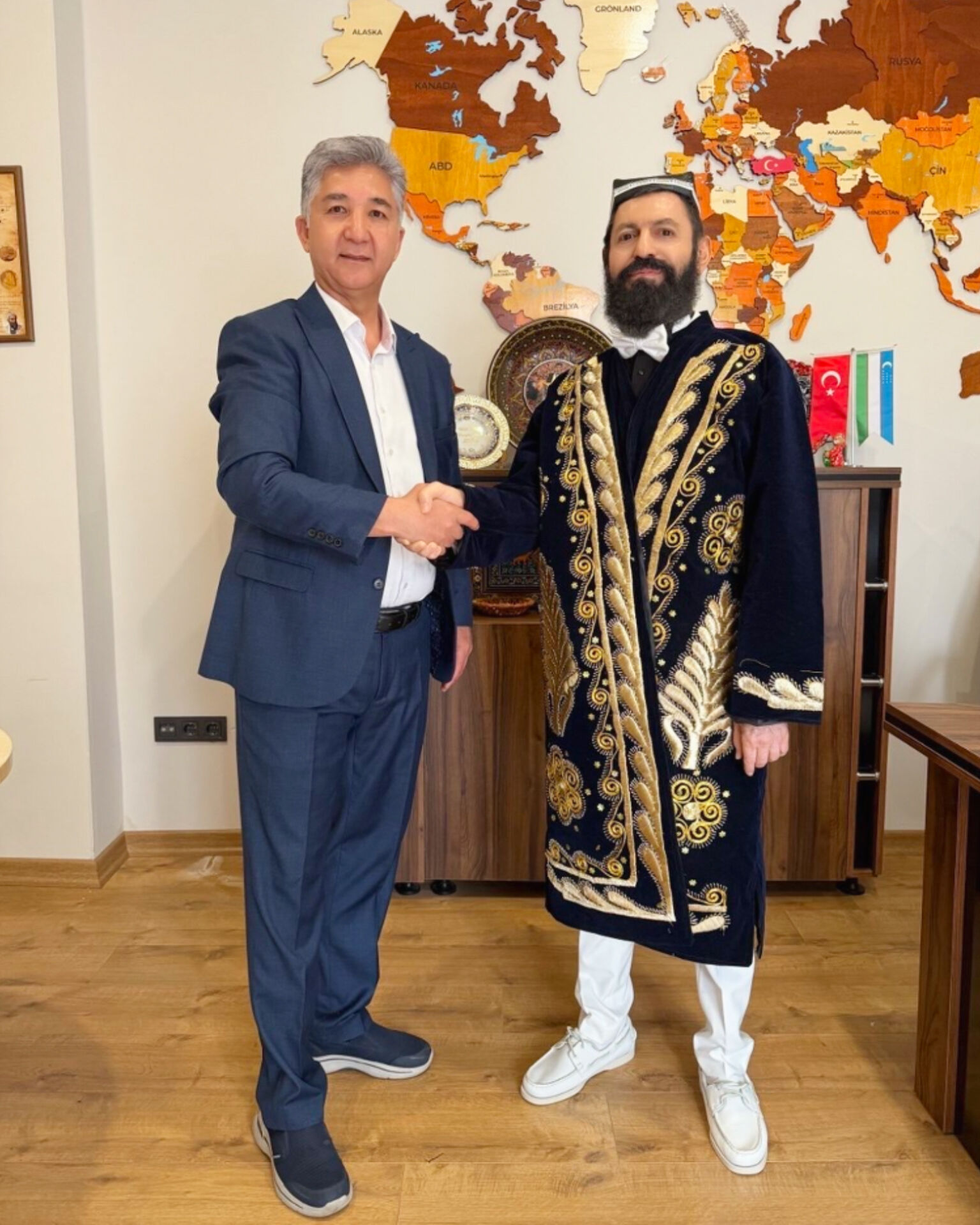 Akif Manafa Kultur Ve Baris Odulu Verildi (1)-1