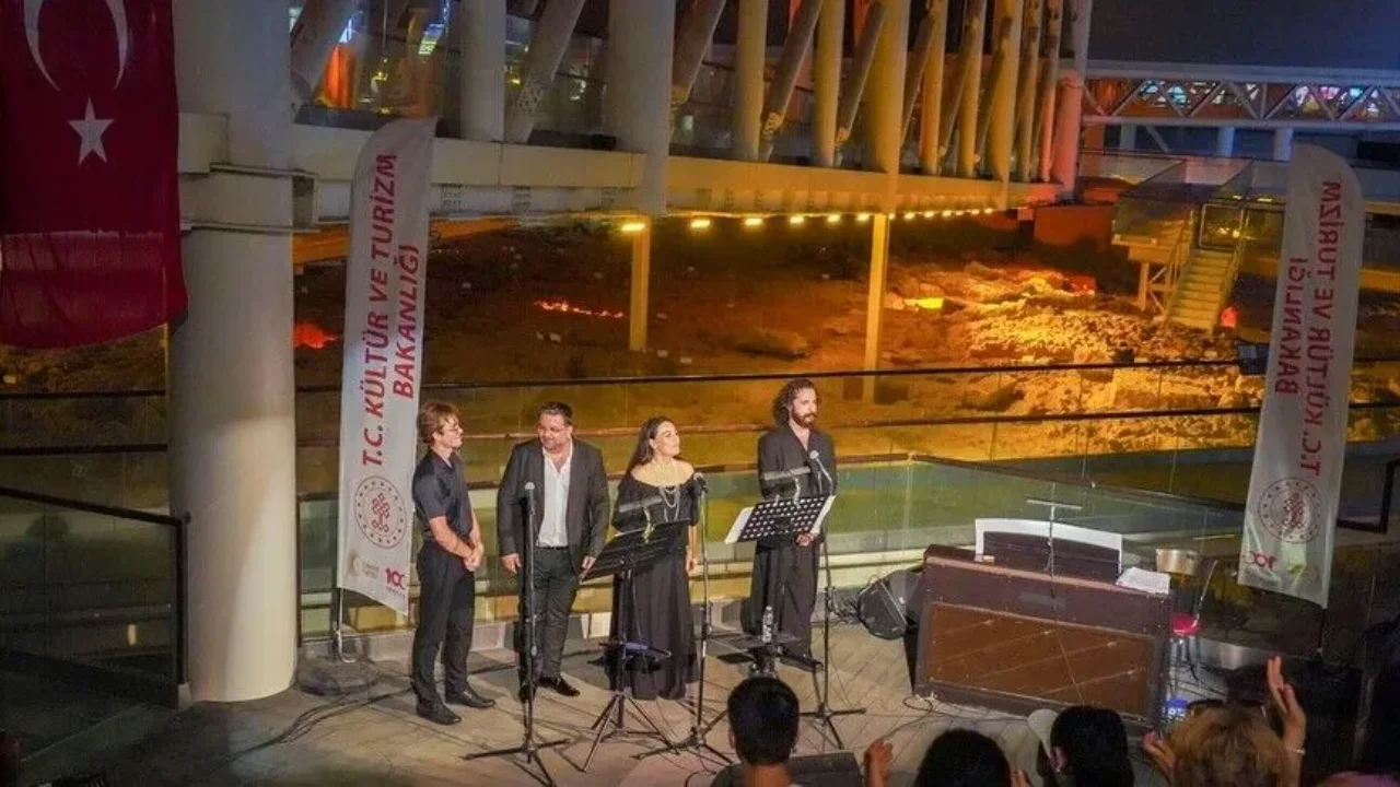 Antalya Dob Dan Nekropol Muzesi Nde 15 Temmuz Konseri Yenibakishaber (1)