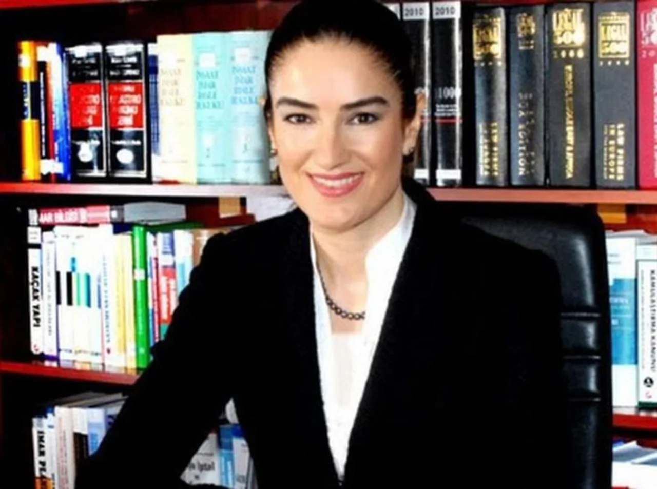 Avukat Ece Guner Yenibakishaber