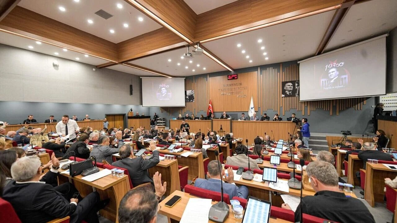 Buyuksehir Meclisinde Sempanze Tartismasi