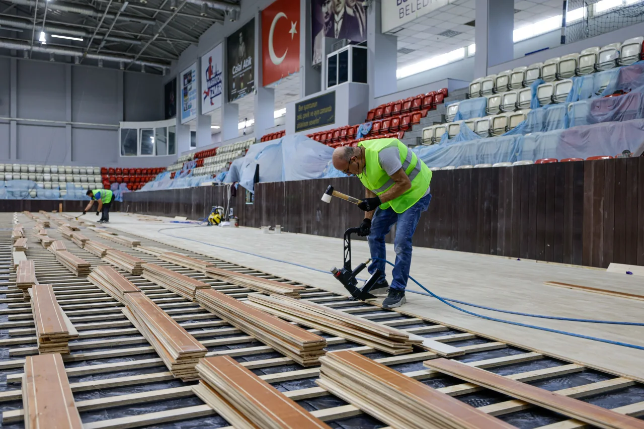 Celal Atik Spor Salonu Fiba Standartlarina Kavusuyor Yenibakishaber (1)