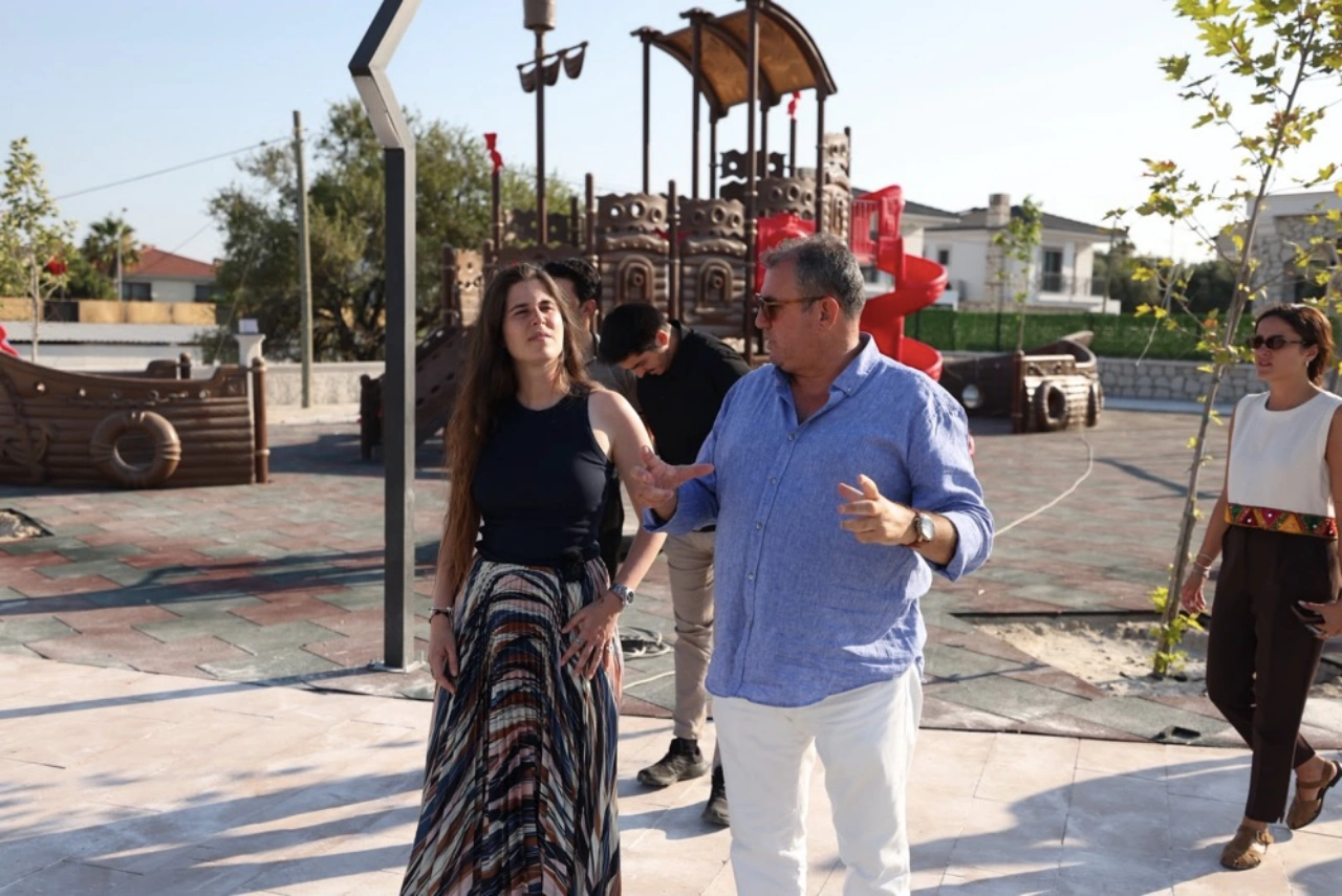 Cesmede Park Ve Spor Alanlari Yenileniyor Yenibakishaber (1)