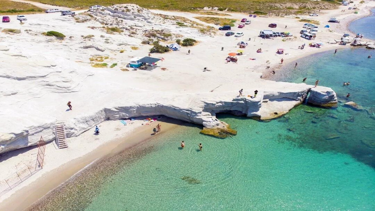 Delikli Koy (Çeşme)