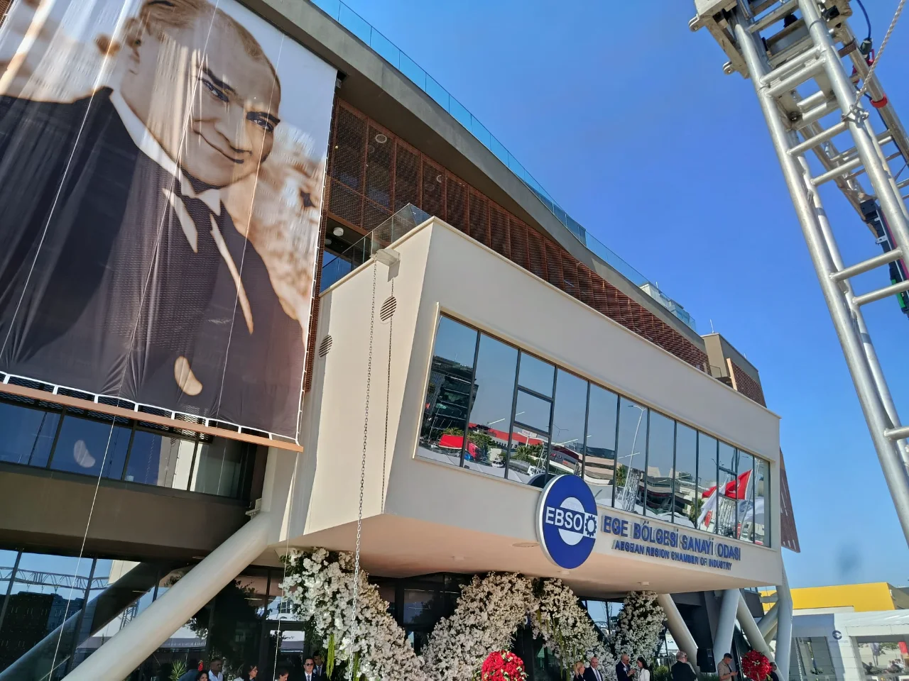 Ebso Nun Izmir Ataturk Organize Sanayi Bolgesi Ndeki Yeni Hizmet Binasi Acildi Yenibakishaber (1)