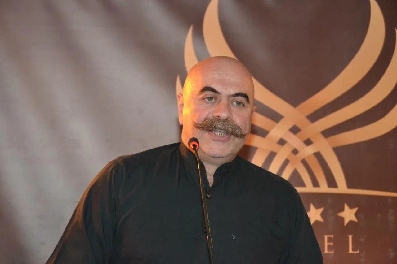 Ezel Akay Kimdir Yenibakishaber (1)
