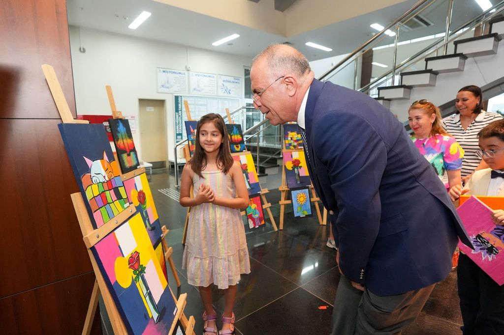 Gaziemirde Kultur Sanat Sezonu 61 Bin Izleyiciye Ulasti (2)