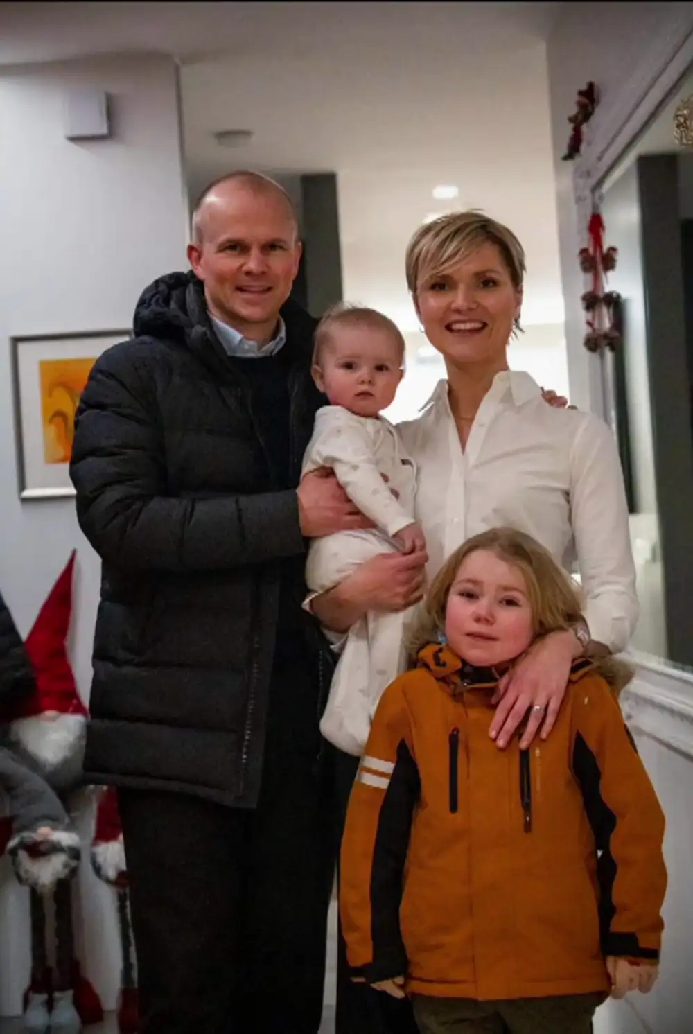Izlanda Basbakani Kristrun Frostadottir Kac Yasinda Kristrun Frostadottir Evli Mi Cocugu (2)