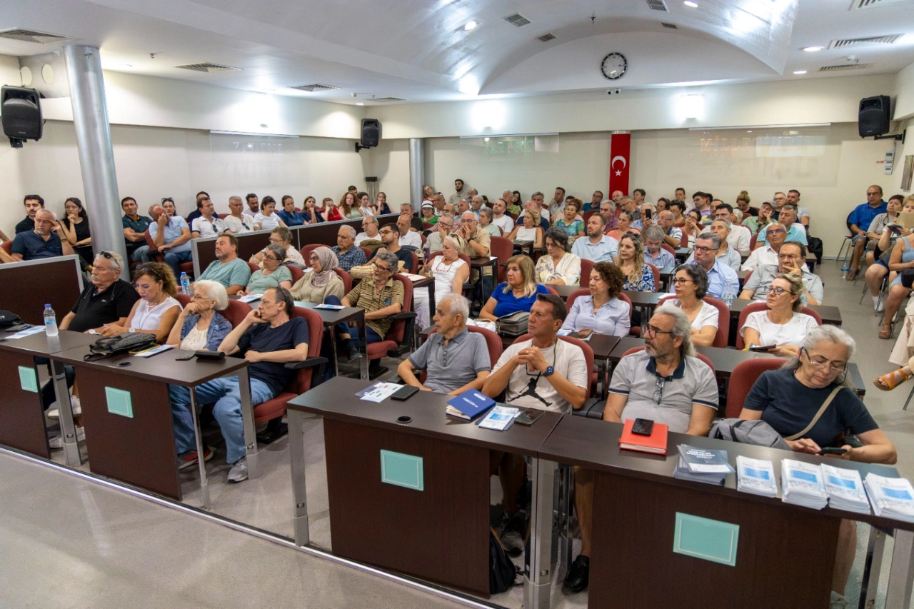 Karsiyakada Kentsel Donusum Sureci Vatandaslara Anlatildi Yenibakishaber (1)