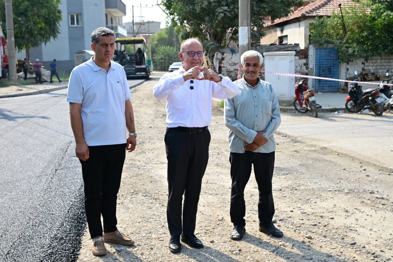 Manisa Buyuksehir Den Turgutlu Da Asfalt Mesaisi Yenibakishaber