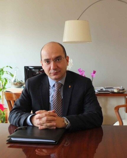 Metin Aslan Attorney At Law 1 430X535