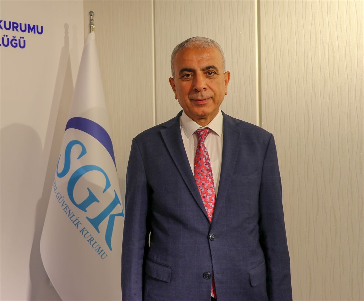 Sosyal Güvenlik Kurumu (Sgk) İzmir İl Müdürü Hidayet Baydilli1
