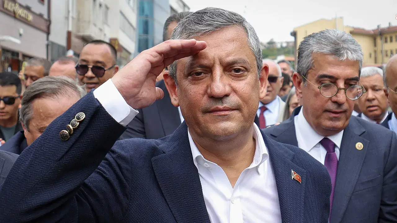 Yeni Parti Resmi Sosyal Medya Hesaplarini Duyurdu Yenibakishaber