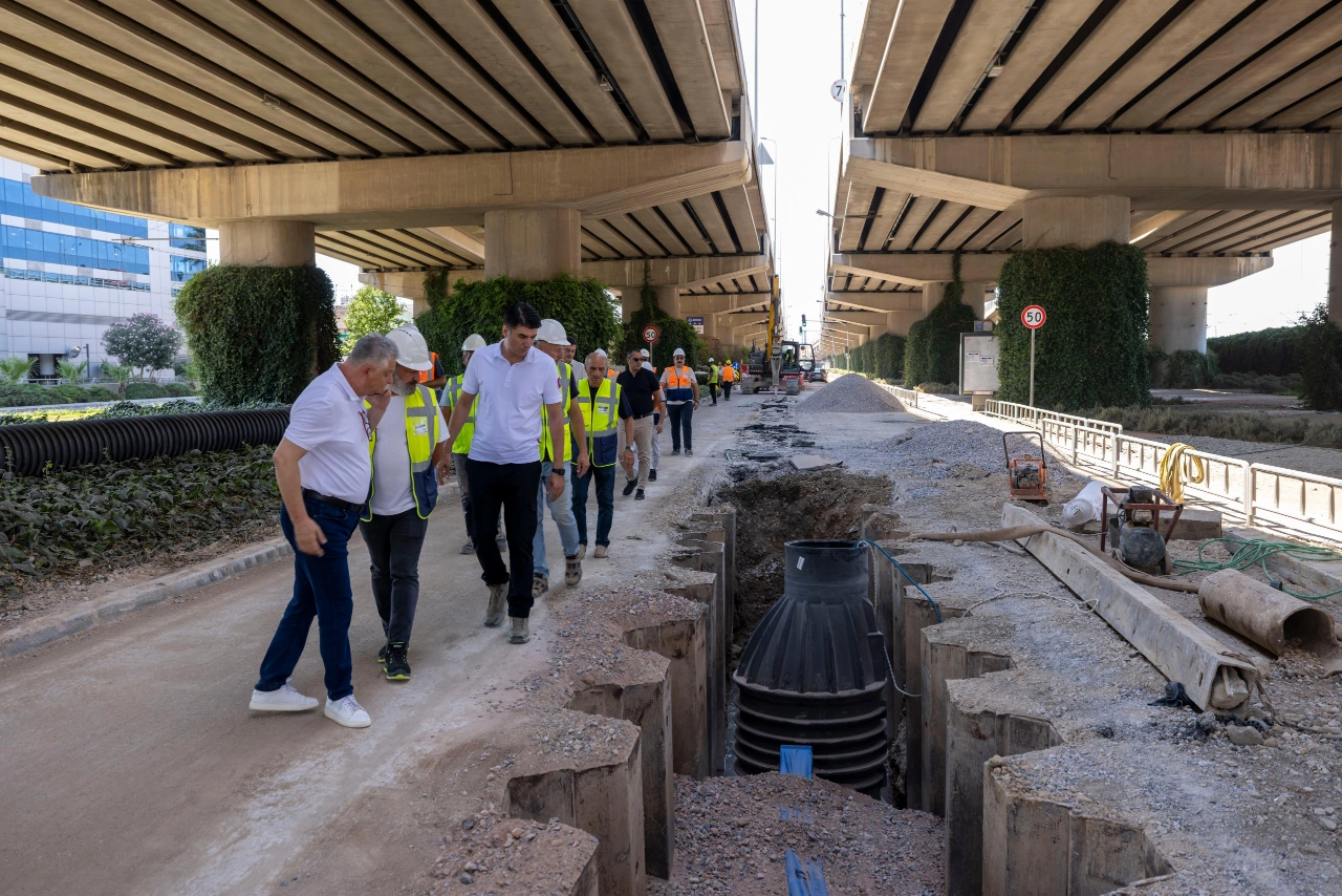 Alsancakin Altyapisi Gucleniyor Liman Caddesinde Yogun Mesai Yenibakishaber