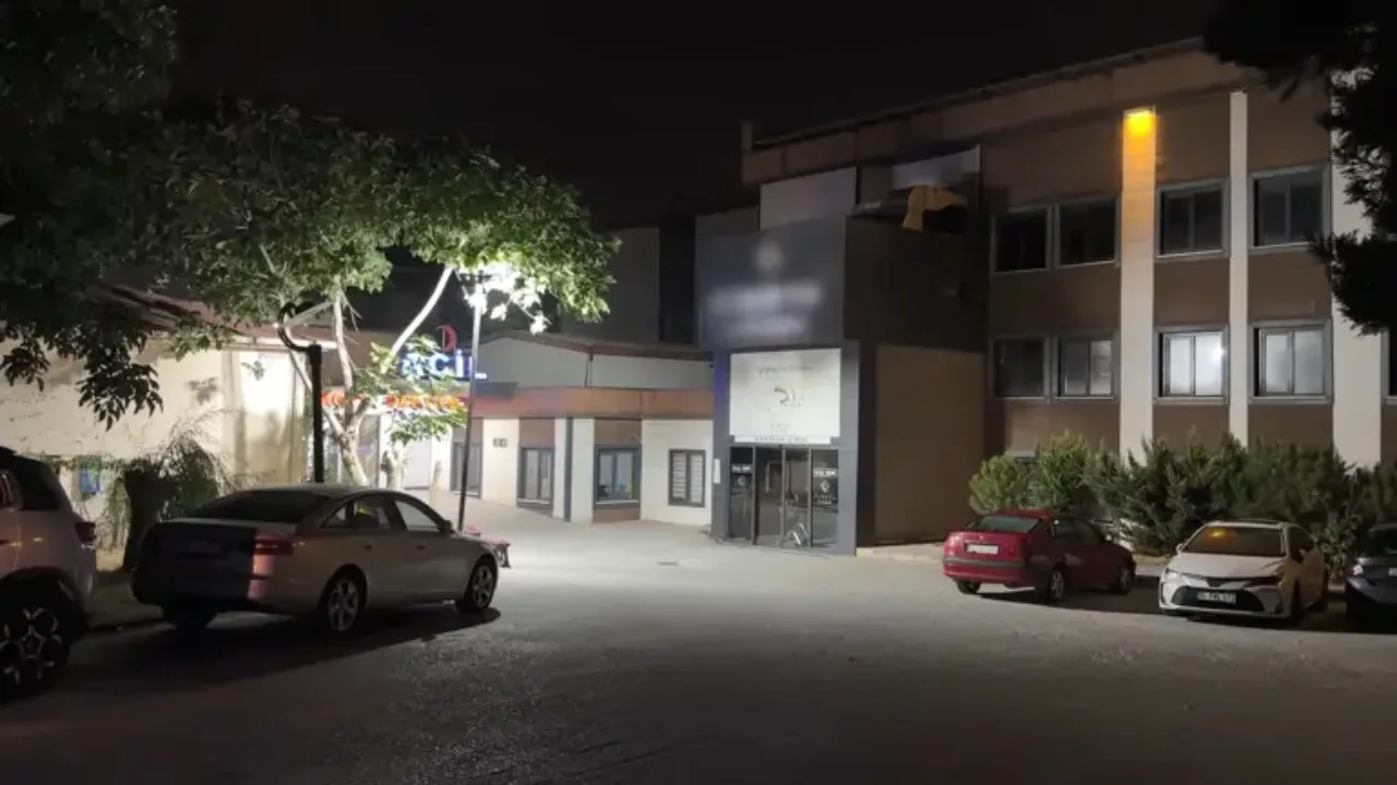 Balik Tutarken Denize Dusen Kisi Oldu (2)