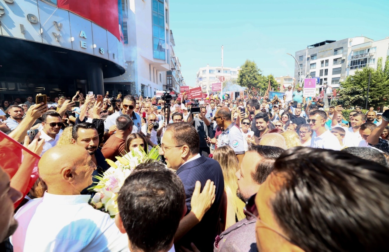 Baskan Yigit Gorevine Dondu Hizmet Anlaminda Daha Da Hirslandim Yenibakishaber (2)