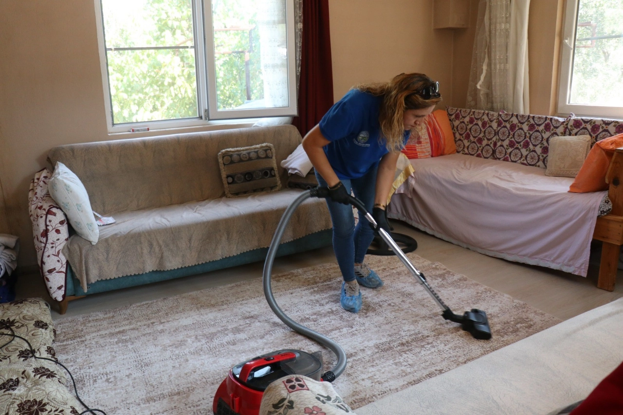 Belediyen Yaninda Ekipleri Hizmeti Vatandasin Evine Tasiyor Yenibakishaber