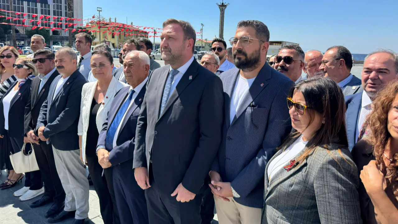 Chp Izmir Den 30 Agustos Toreni Yenibakishaber