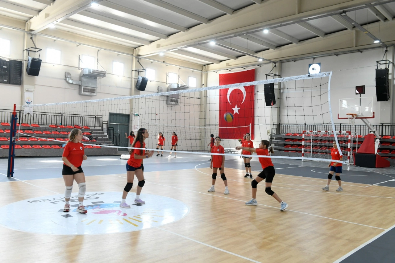 Ciglide Spor Dolu Yaz Bin 747 Kisi Kurslara Katildi Yenibakishaber (2)