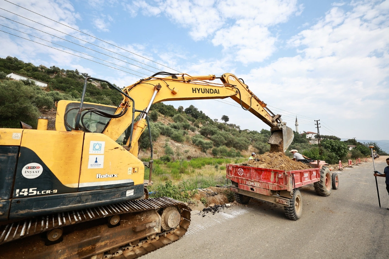 Efes Selcukta 40 Yildir Beklenen Yol Yenileniyor Yenibakishaber (2)