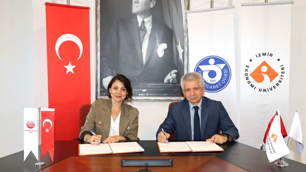 Egitim Icin Guc Birligi Izmir Den Turkiye Ye Yayilacak Yenibakishaber