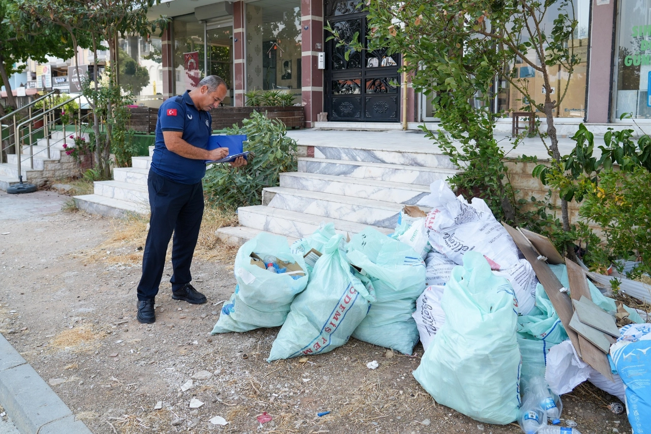 Gaziemir Belediyesinden Cevreyi Kirletenlere Karsi Guclu Mucadele Yenibakishaber