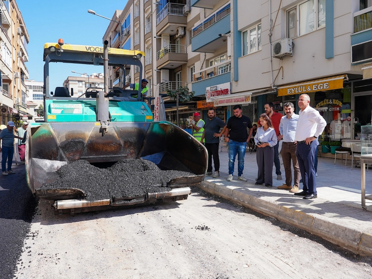 Gaziemirde 4 Bin 470 Ton Asfaltla Yollar Yenileniyor Yenibakishaber