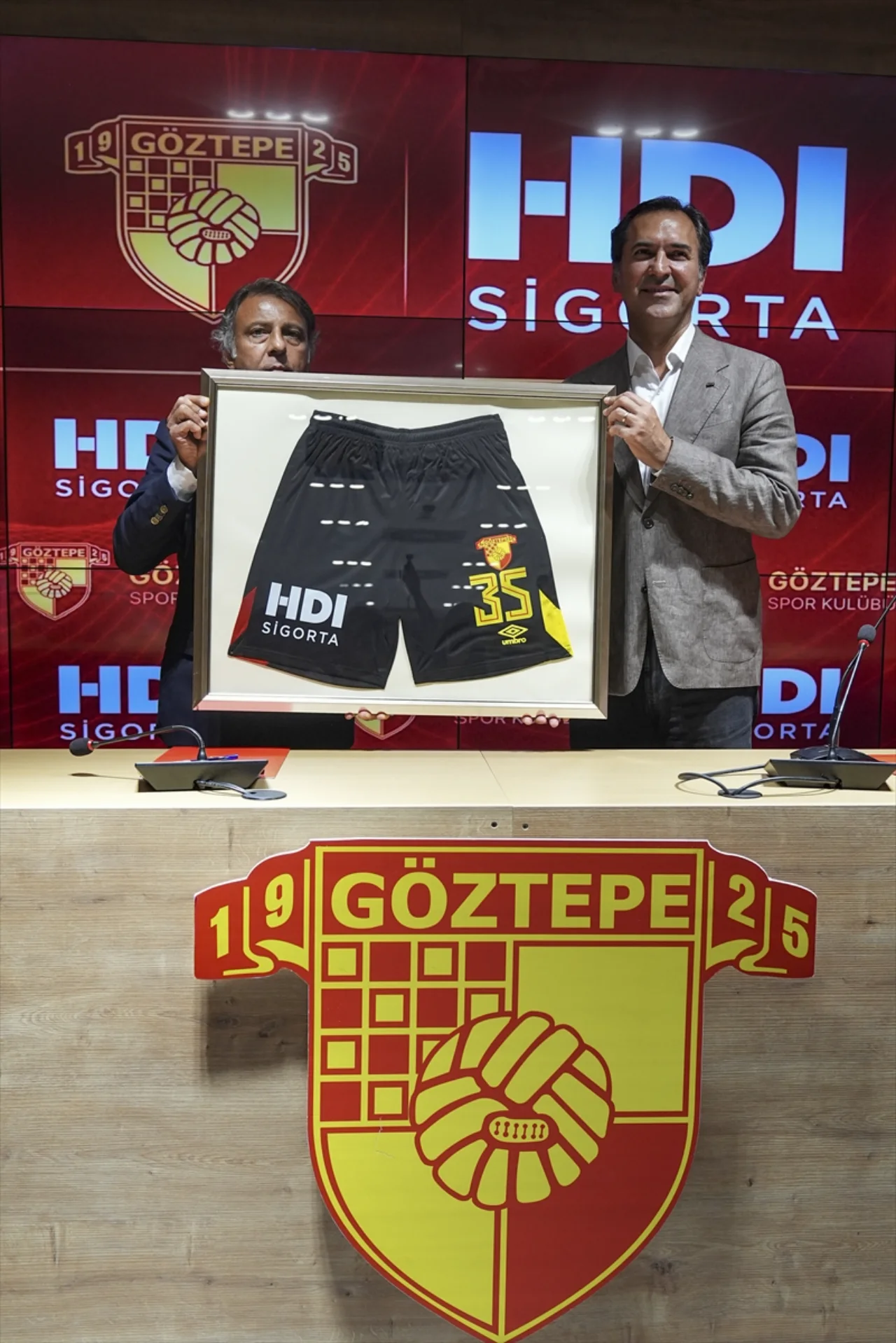 Goztepe Hdi Sigorta Ile Sponsorlugunu Uzatti Yenibakishaber