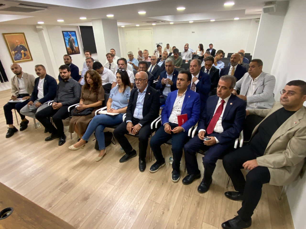 Gumrukcu Algi Balonunu Izmirlilerle Birlikte Patlattik Yenibakishaber (1)