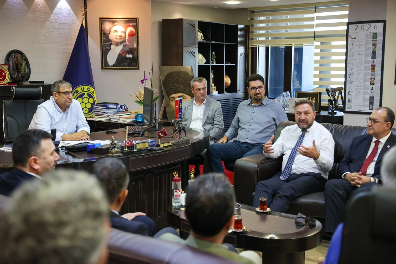 Gumrukcuden Buca Cikarmasi Gercek Gundemimiz Halkin Gundemi Yenibakishaber (2)