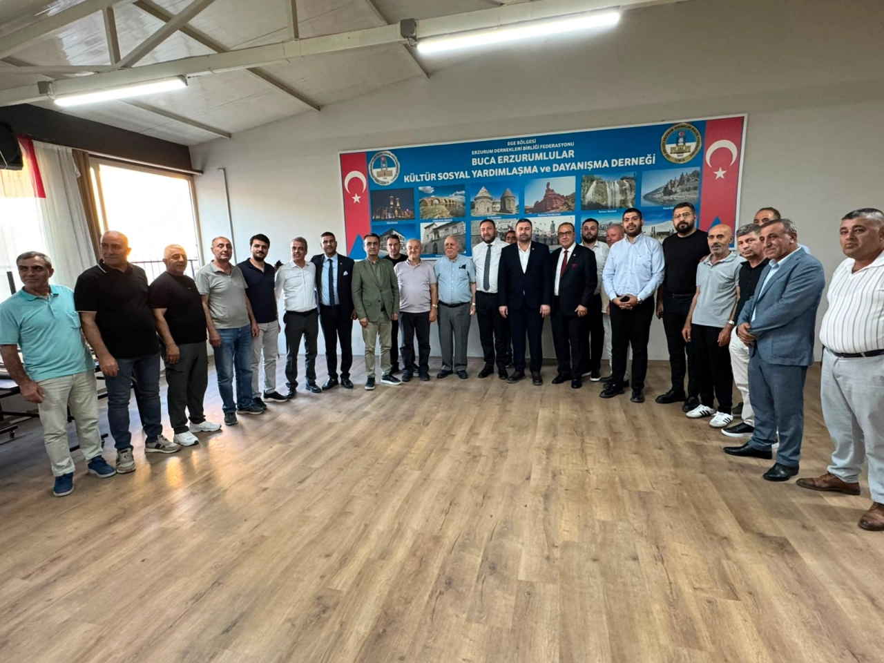 Gumrukcuden Buca Cikarmasi Gercek Gundemimiz Halkin Gundemi Yenibakishaber